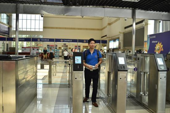 暖心服务传温度海峡股份全力助力全岛封关运作