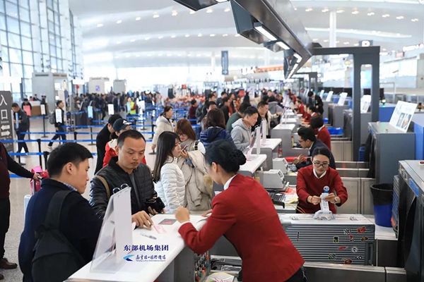 “爱达·地中海”号邮轮焕新首航青岛解锁“文旅+”新玩法(图1)