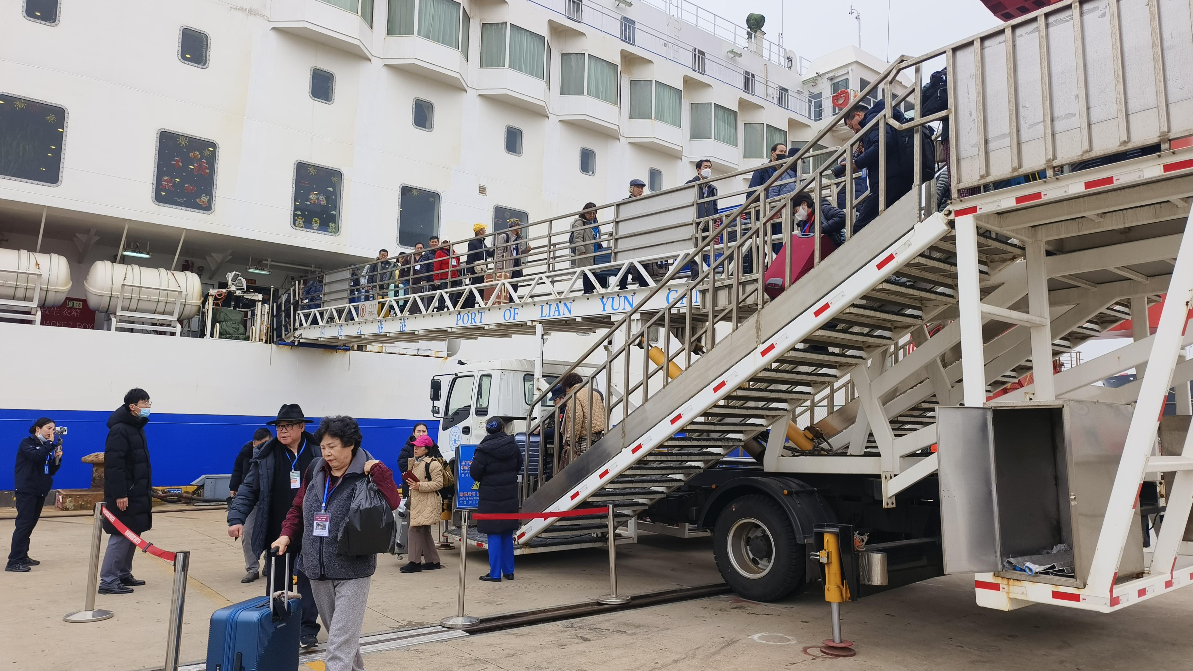 厦门空港持续释放“空中丝路”活力客运航班突破万架次(图1)
